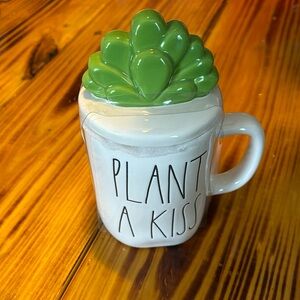 Rae Dunn plant a kiss mug